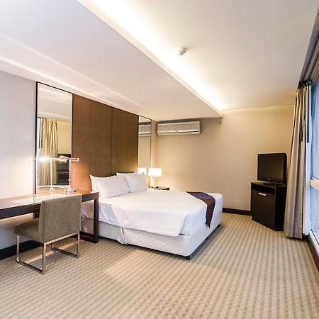 The Narathiwas Hotel & Residence Sathorn Μπανγκόκ Εξωτερικό φωτογραφία