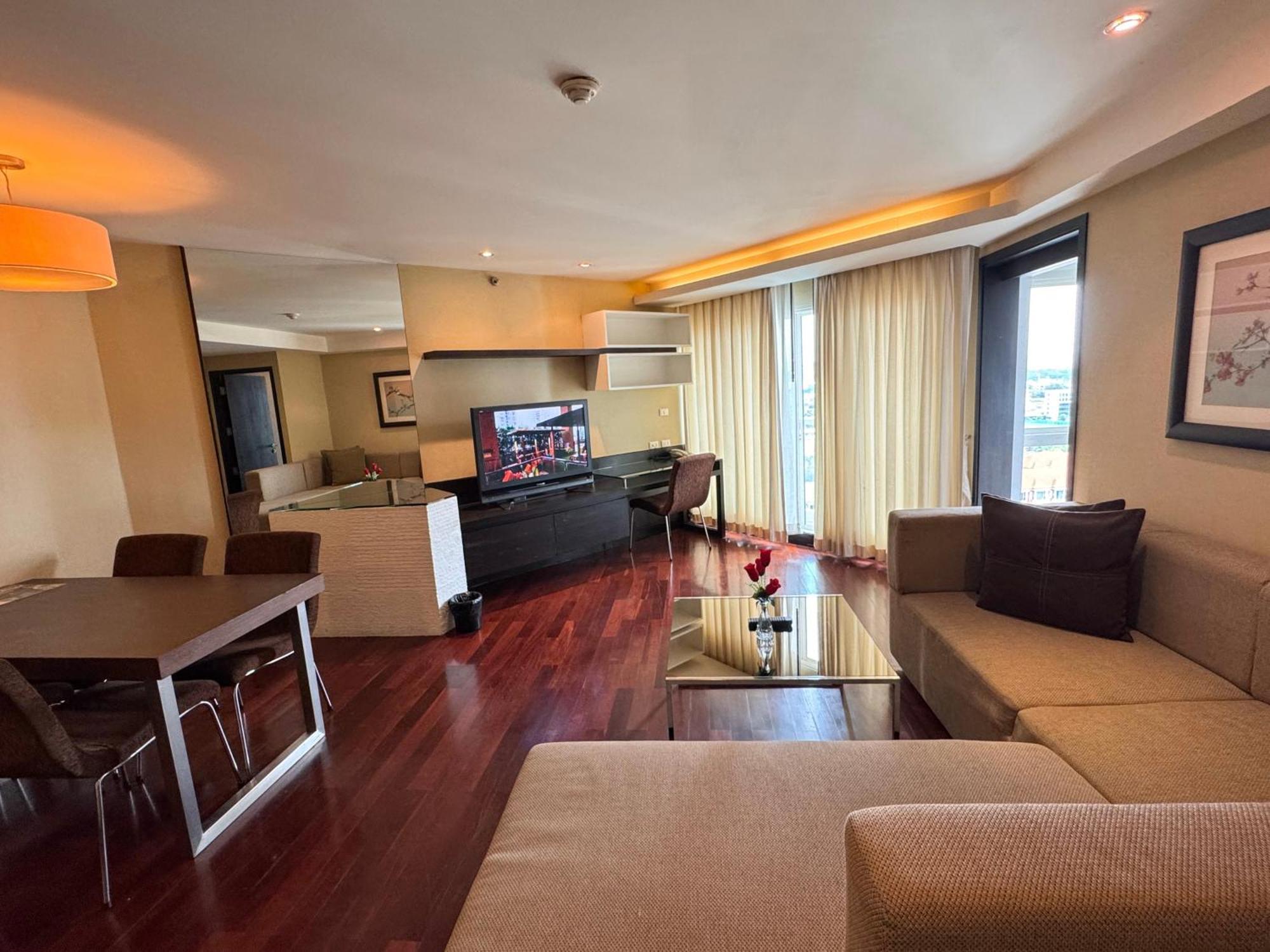 The Narathiwas Hotel & Residence Sathorn Μπανγκόκ Εξωτερικό φωτογραφία