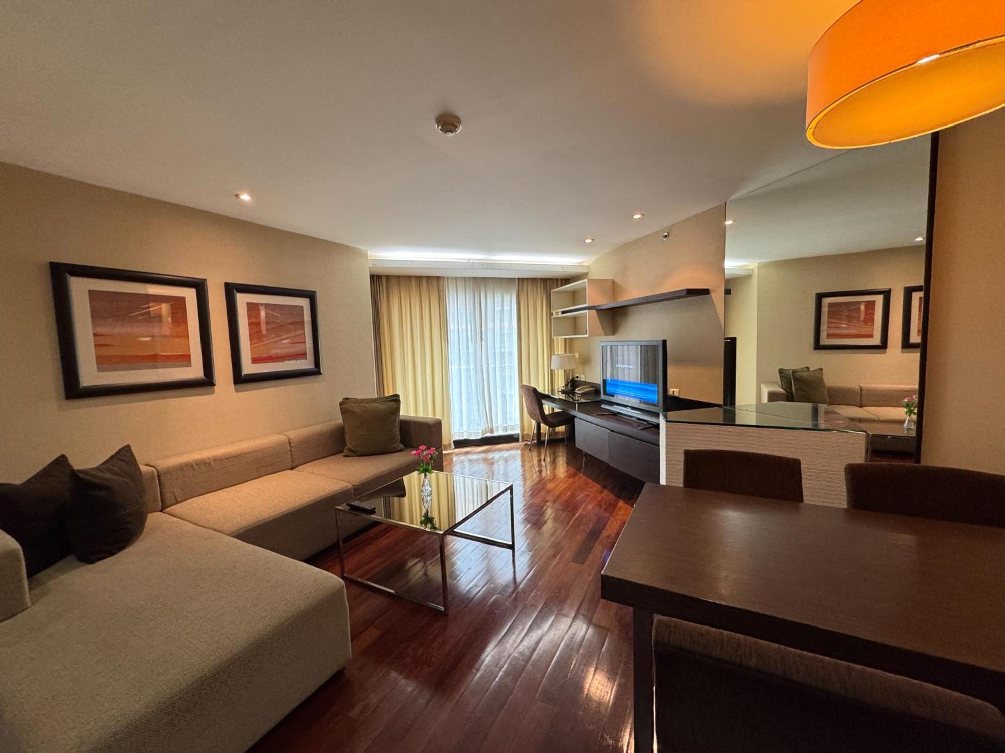 The Narathiwas Hotel & Residence Sathorn Μπανγκόκ Εξωτερικό φωτογραφία