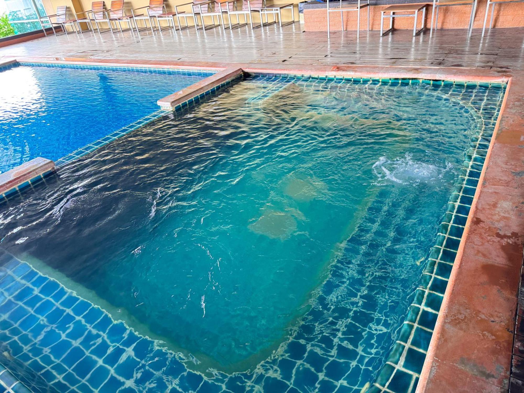 The Narathiwas Hotel & Residence Sathorn Μπανγκόκ Εξωτερικό φωτογραφία