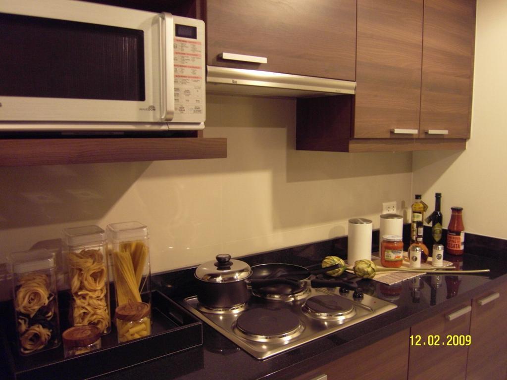 The Narathiwas Hotel & Residence Sathorn Μπανγκόκ Εξωτερικό φωτογραφία